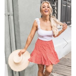 Pink Lily Ready To Go Red Floral Flounce Shorts (NWOT)